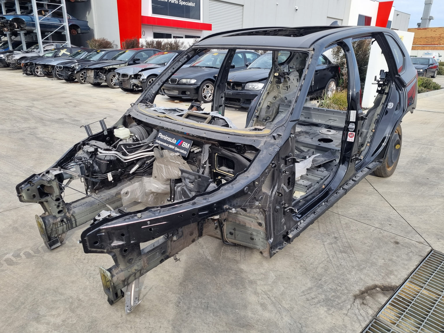 BMW Cars Dismantled - Wrecks At Peninsula BM