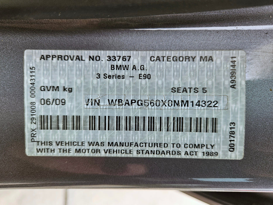 S3116 3' E90 LCI Sedan 320i N46N AUTO 2009/05