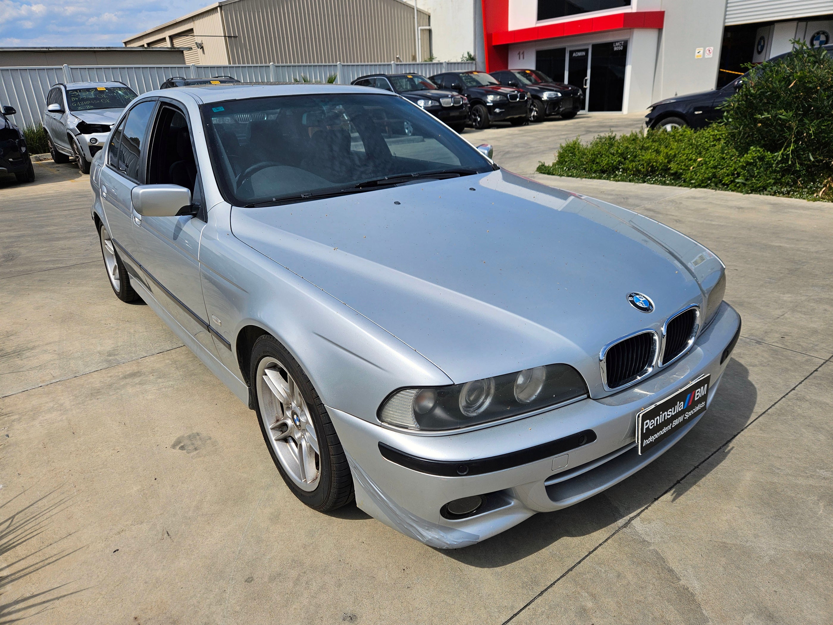 S3163 5' E39 Sedan 530i M54 AUTO 2002/07 — Peninsula BM