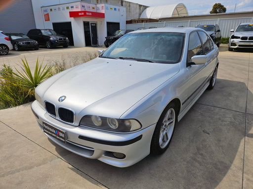 S3163 5' E39 Sedan 530i M54 AUTO 2002/07