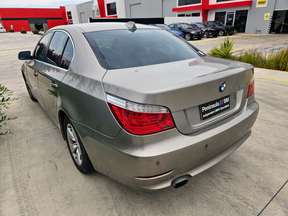 S3170 5' E60 LCI Sedan 520d N47 AUTO 2008/09