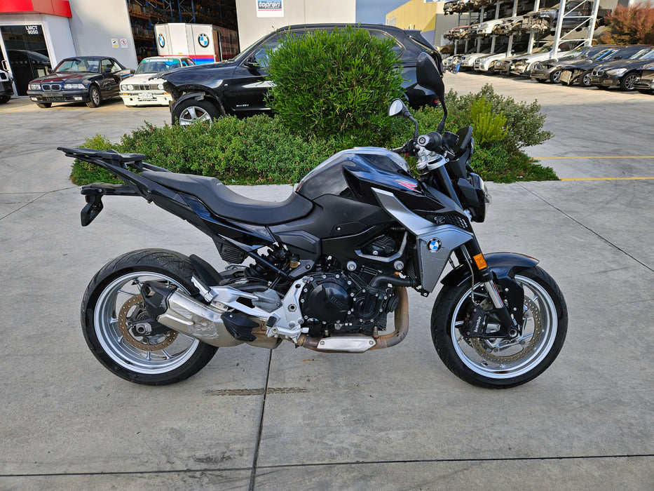 S3194 K83 Bike F900R 4-ZYL 2020/01