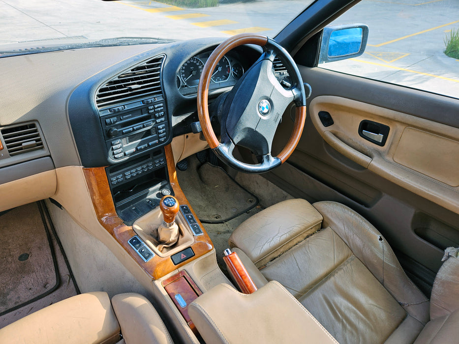 S3195 3' E36 Convertible 328i M52 MANUAL 1999/02