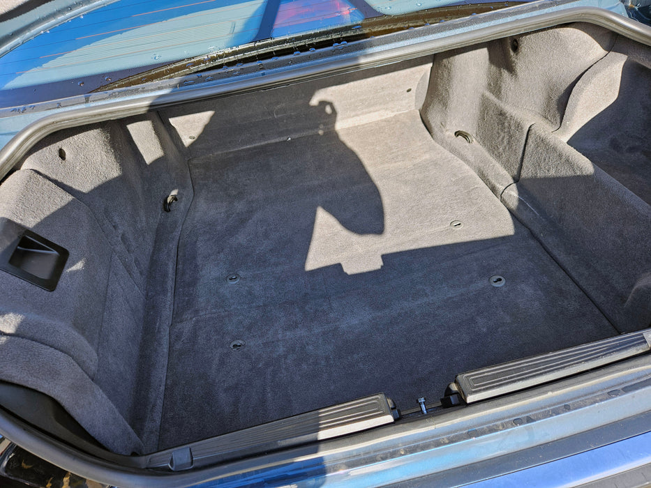 S3205 7' E38 Sedan 740iL M60 AUTO 1995/02