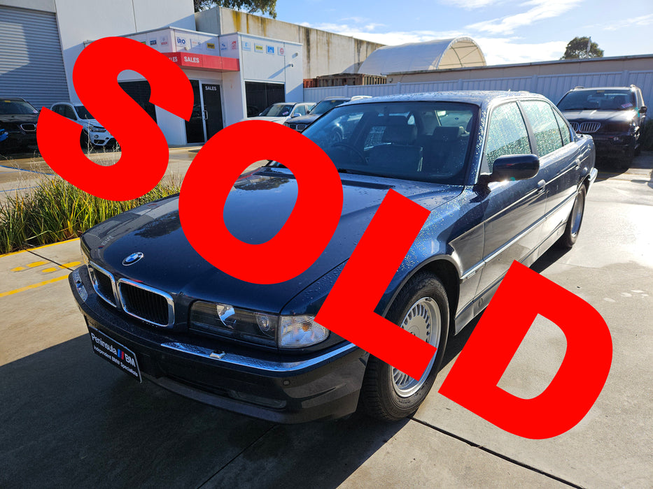 S3205 7' E38 Sedan 740iL M60 AUTO 1995/02