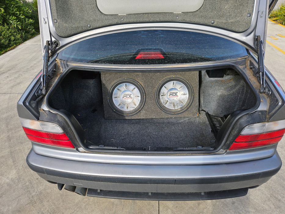 S3212 3' E36 Sedan 318i M40 AUTO 1992/10