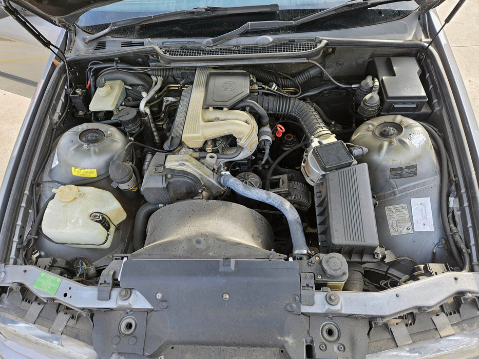 S3212 3' E36 Sedan 318i M40 AUTO 1992/10