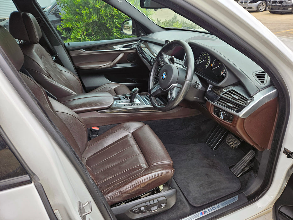 S3220 X5 F15 SAV M50d N57 AUTO 2013/10