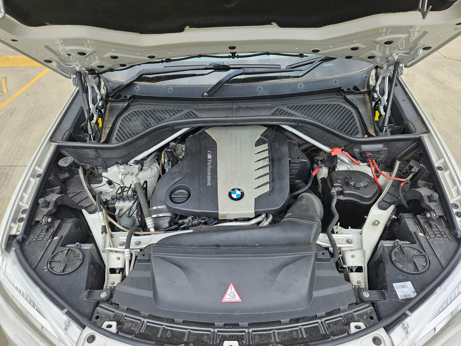 S3220 X5 F15 SAV M50d N57 AUTO 2013/10