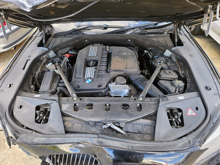 S3229 7' F01 Sedan 740i N54 AUTO 2011/11