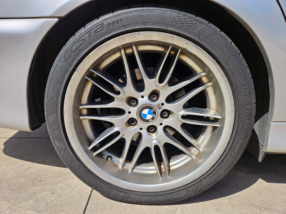 S3233 5' E39 Sedan 530i M54 AUTO 2001/09