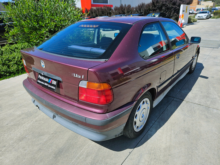 S3234 3' E36 Sedan 316i M43 AUTO 1995/08