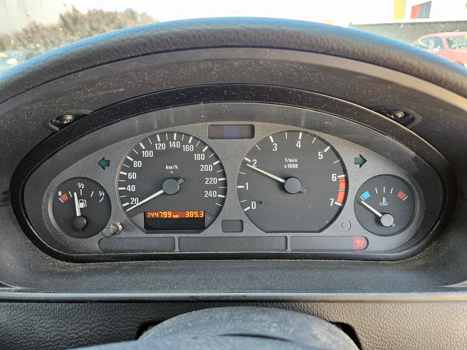 S3234 3' E36 Sedan 316i M43 AUTO 1995/08