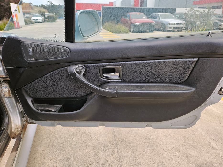 S3236 Z3 E36 Roadster 2.8 M52 MANUAL 1998/03