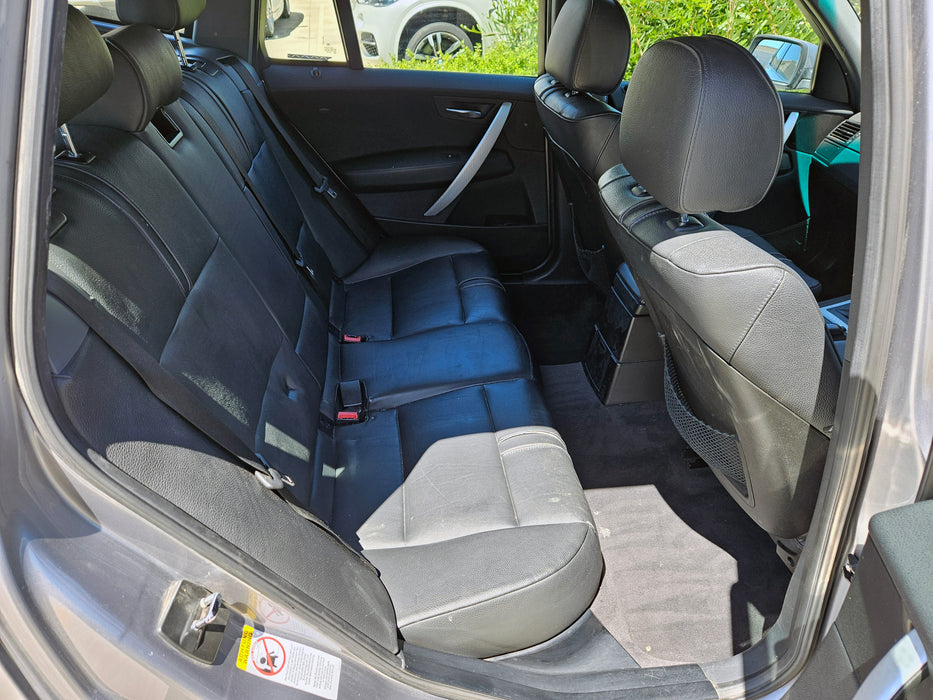 S3237 E83 X3 SUV 3.0i M54 AUTO 2005/01