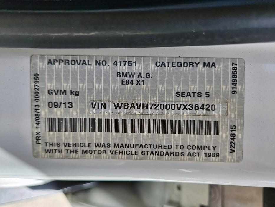 S3239 X1 E84 SAV 18d N47N AUTO 2013/07