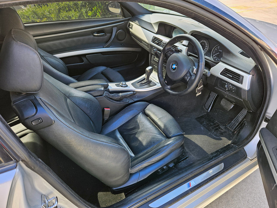 S3240 3' E92 Coupe 325i N52N AUTO 2008/01