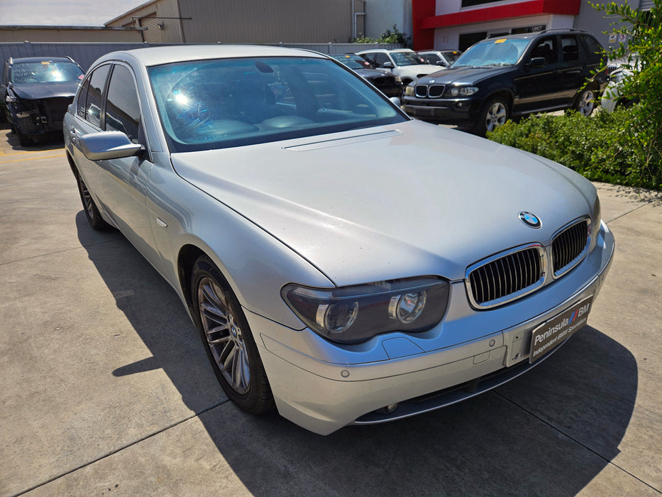 S3244 7' E65 Sedan 735i N62 AUTO 2002/09