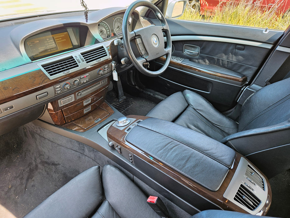 S3244 7' E65 Sedan 735i N62 AUTO 2002/09