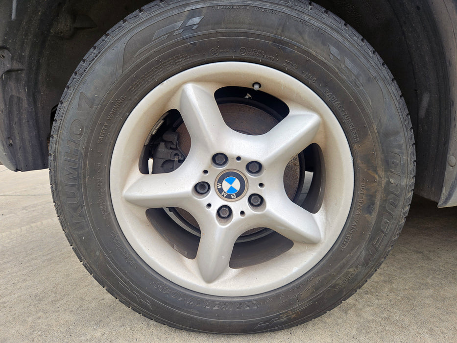 S3246 X5 E53 SUV 3.0i M54 AUTO 2002/09