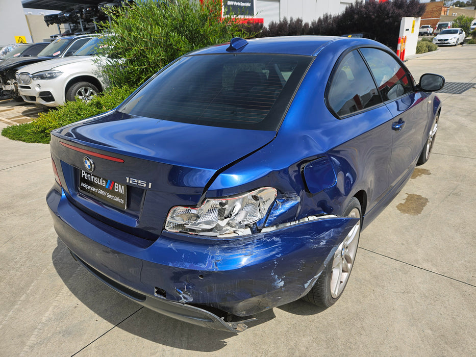 S3247 1' E82 Coupe 125i N52N MANUAL 2011/06