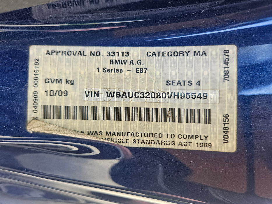 S3247 1' E82 Coupe 125i N52N MANUAL 2011/06