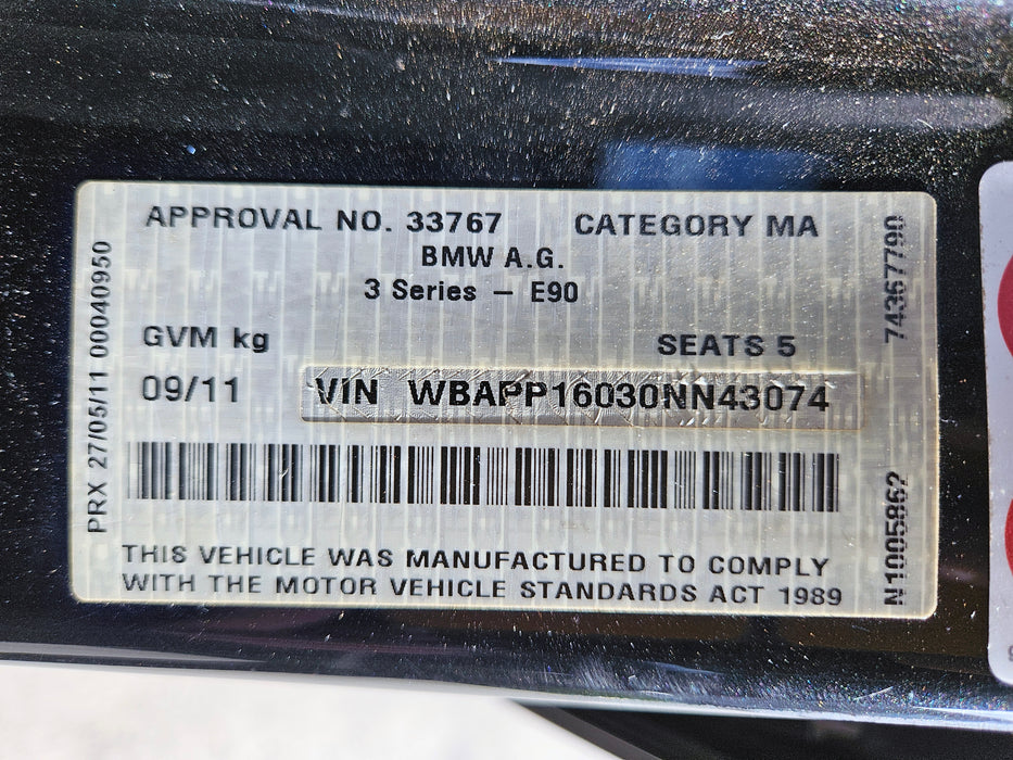 S3251 3' E90 LCI Sedan 320d N47N AUTO 2011/08