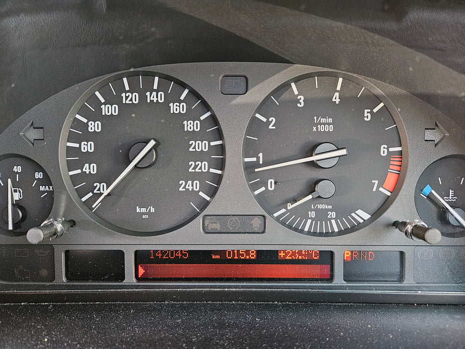 S3252 X5 E53 SUV 3.0i M54 AUTO 2002/07