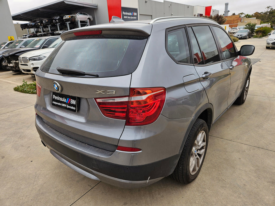 S3255 X3 F25 SAV 20dX N47N AUTO 2011/09
