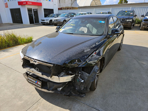 S3261 3' F30 Sedan 320d N47N AUTO 2014/08