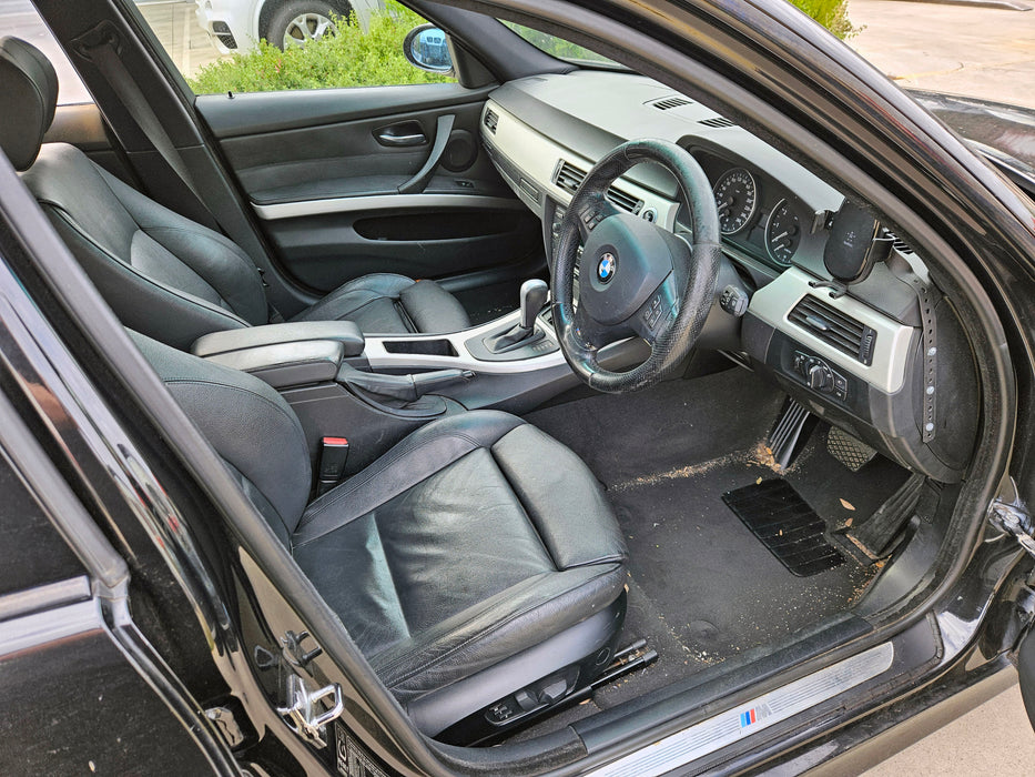 S3263 3' E90 Sedan 325i N52 AUTO 2006/02