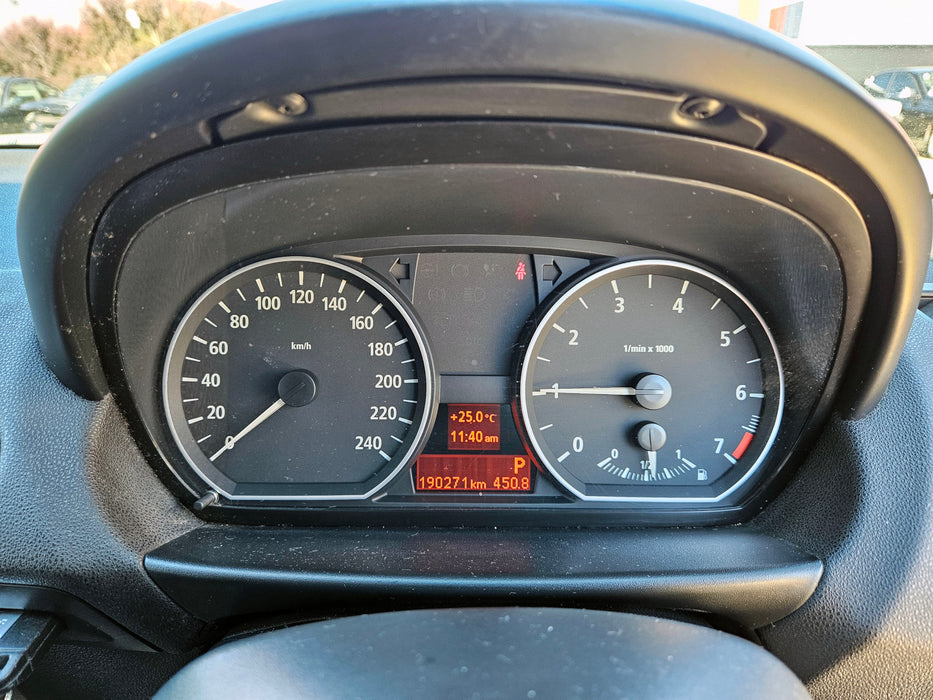 S3269 1' E87 Hatch 118i N46 AUTO 2005/12