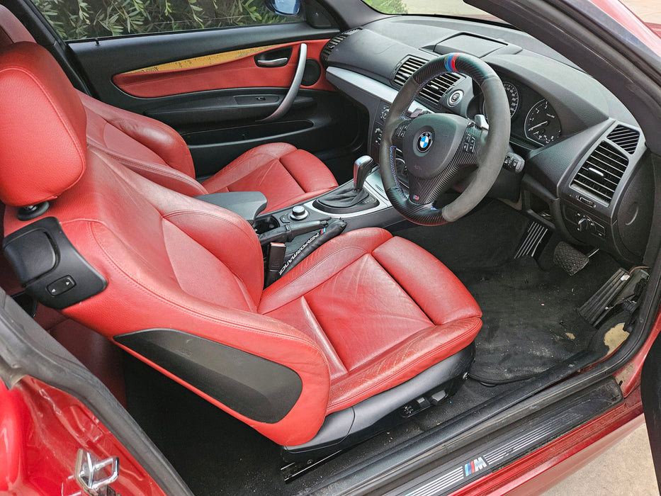 S3271 1' E82 Coupe 135i N54 AUTO 2008/04