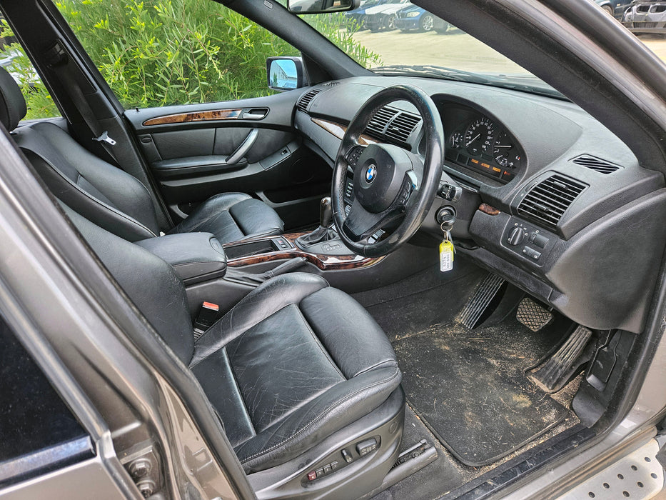 S3273 X5 E53 SUV 3.0d M57N AUTO 2005/02