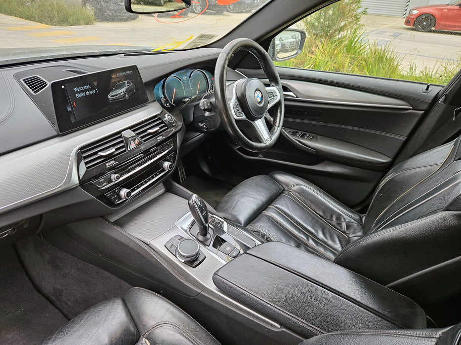 S3274 5' G30 Sedan 530d B57 AUTO 2018/01