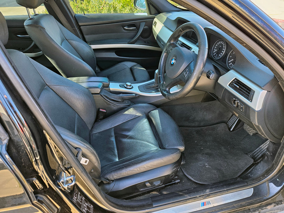 S3275 3' E90 Sedan 320i N46 AUTO 2007/07