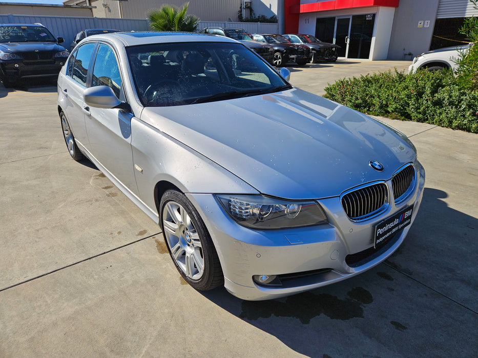 S3276 3' E90 LCI Sedan 330d N57 AUTO 2010/01