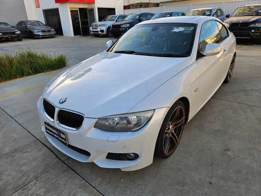 S3277 3' E92 LCI Coupe 320d N47N AUTO 2011/04
