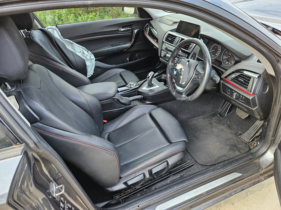 S3278 2' F22 Coupe 220d B47 AUTO 2015/05