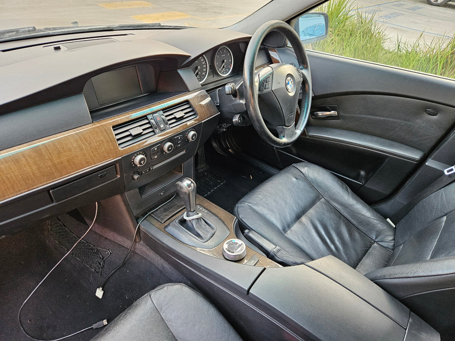 S3284 5' E60 Sedan 525i M54 AUTO 2004/03