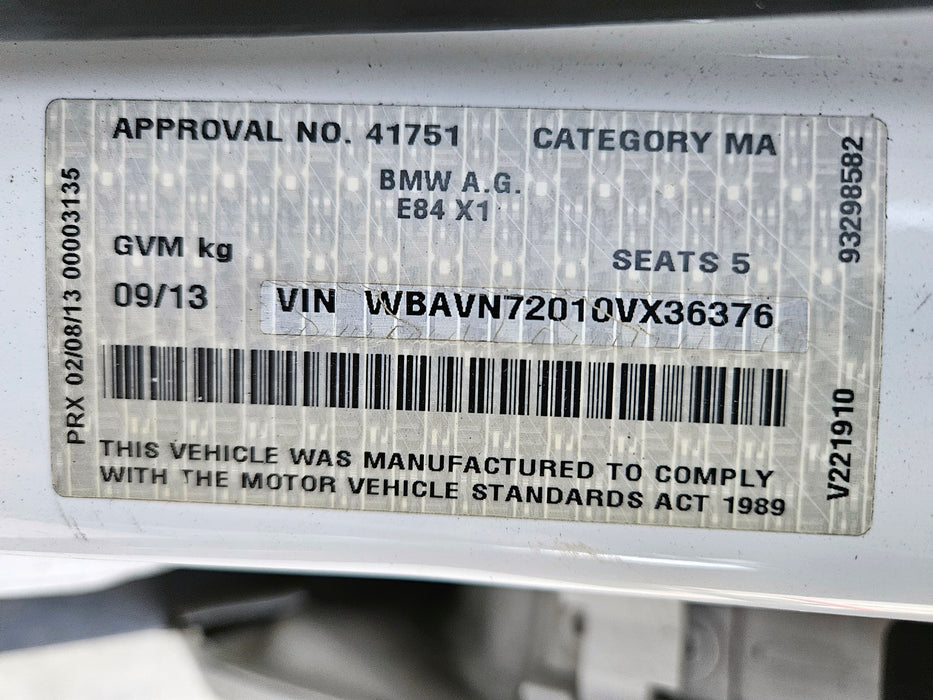 S3285 X1 E84 SAV 18d N47N AUTO 2013/07