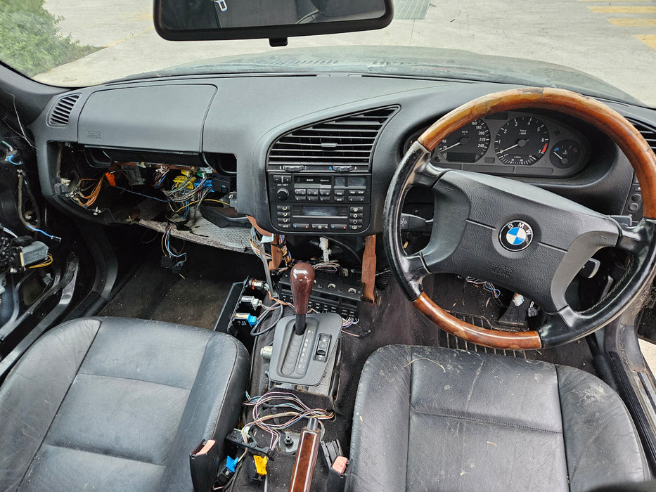 S3291 3' E36 Convertible 328i M52 AUTO 1996/09