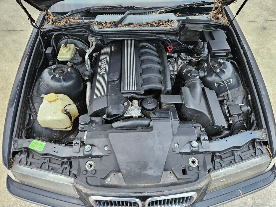 S3291 3' E36 Convertible 328i M52 AUTO 1996/09