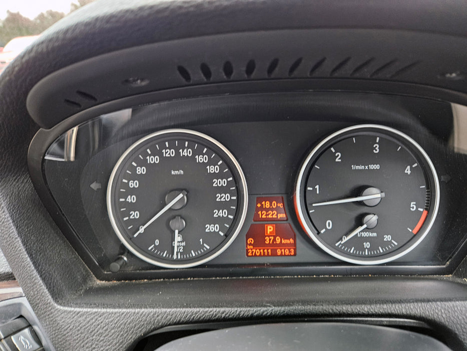 S3292 E70 X5 LCI SUV 30dX N57 AUTO 2013/04