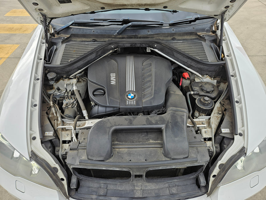 S3292 E70 X5 LCI SUV 30dX N57 AUTO 2013/04