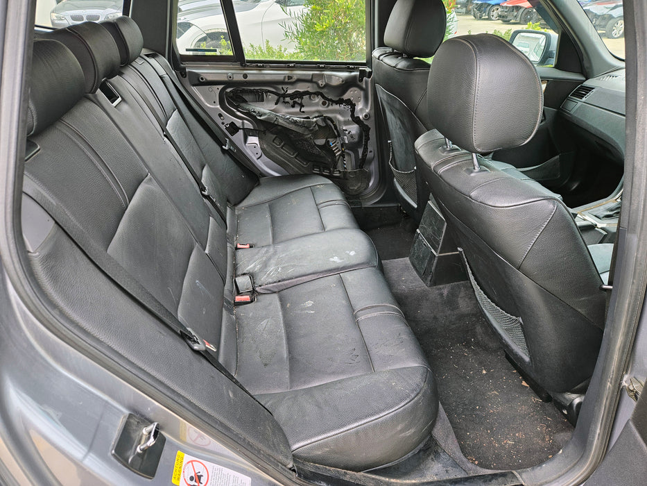 S3295 E83 X3 SUV 2.5i M54 AUTO 2004/07