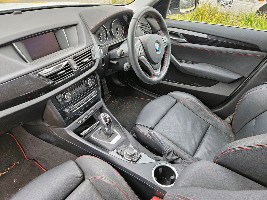 S3296 X1 E84 SAV 18d N47N AUTO 2014/10
