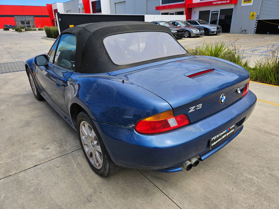 S3307 Z3 E36 Roadster 2.2 M54 MANUAL 2000/10