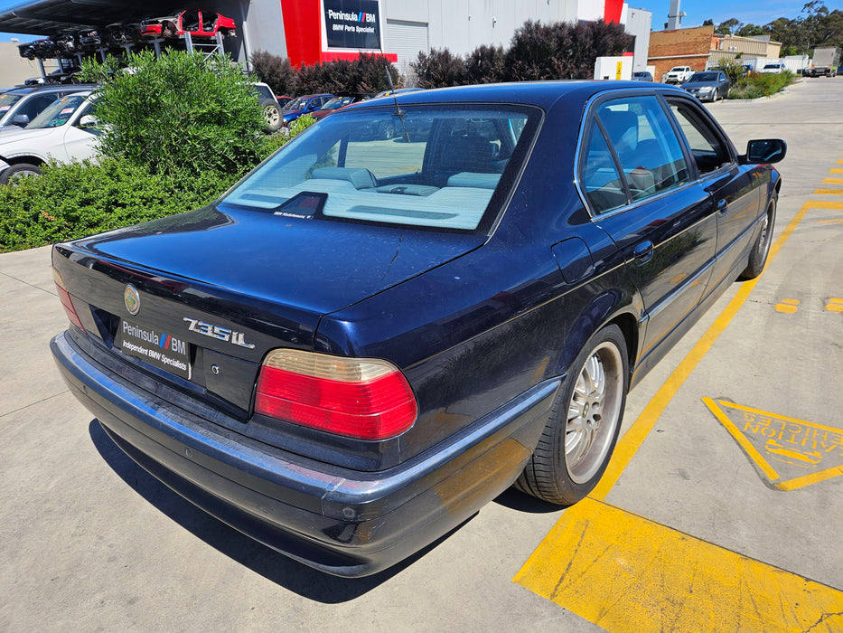S3308 7' E38 Sedan 730iL M60 AUTO 1995/01