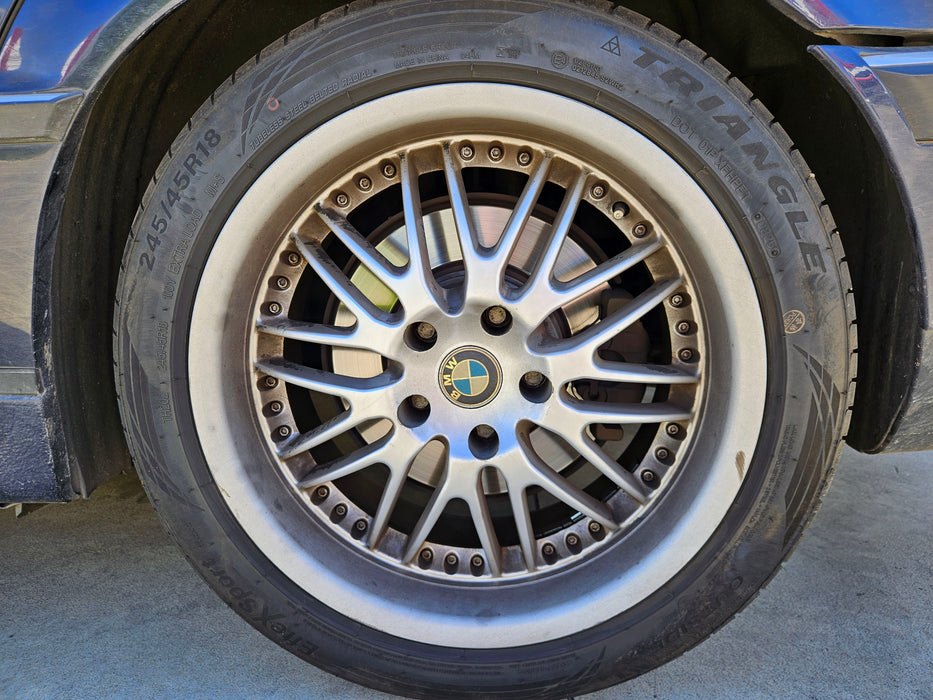 S3308 7' E38 Sedan 730iL M60 AUTO 1995/01